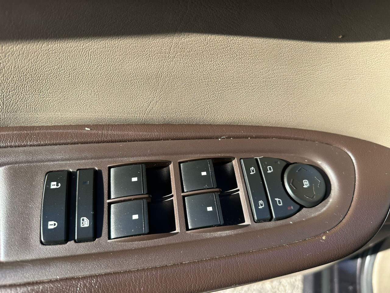 GMC Acadia Denali FWD 2016 GMC Acadia Denali FWD 2016