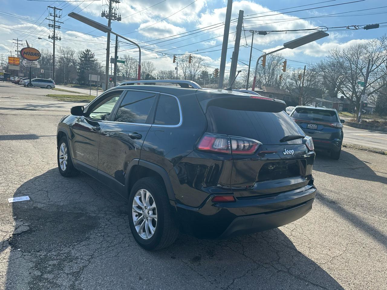 Jeep Cherokee Latitude FWD 2019
