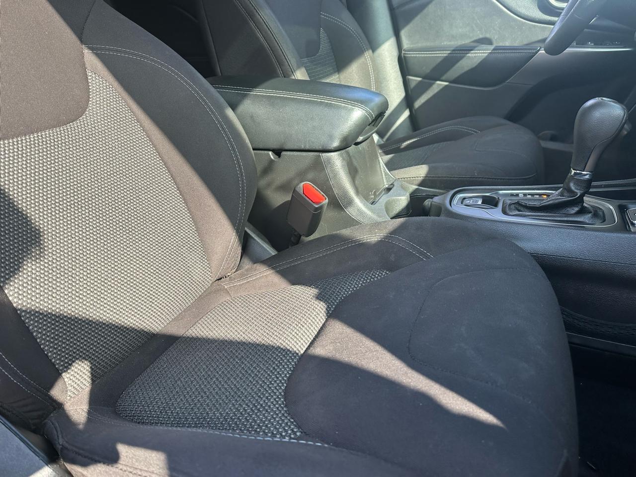 Jeep Cherokee Latitude FWD 2019