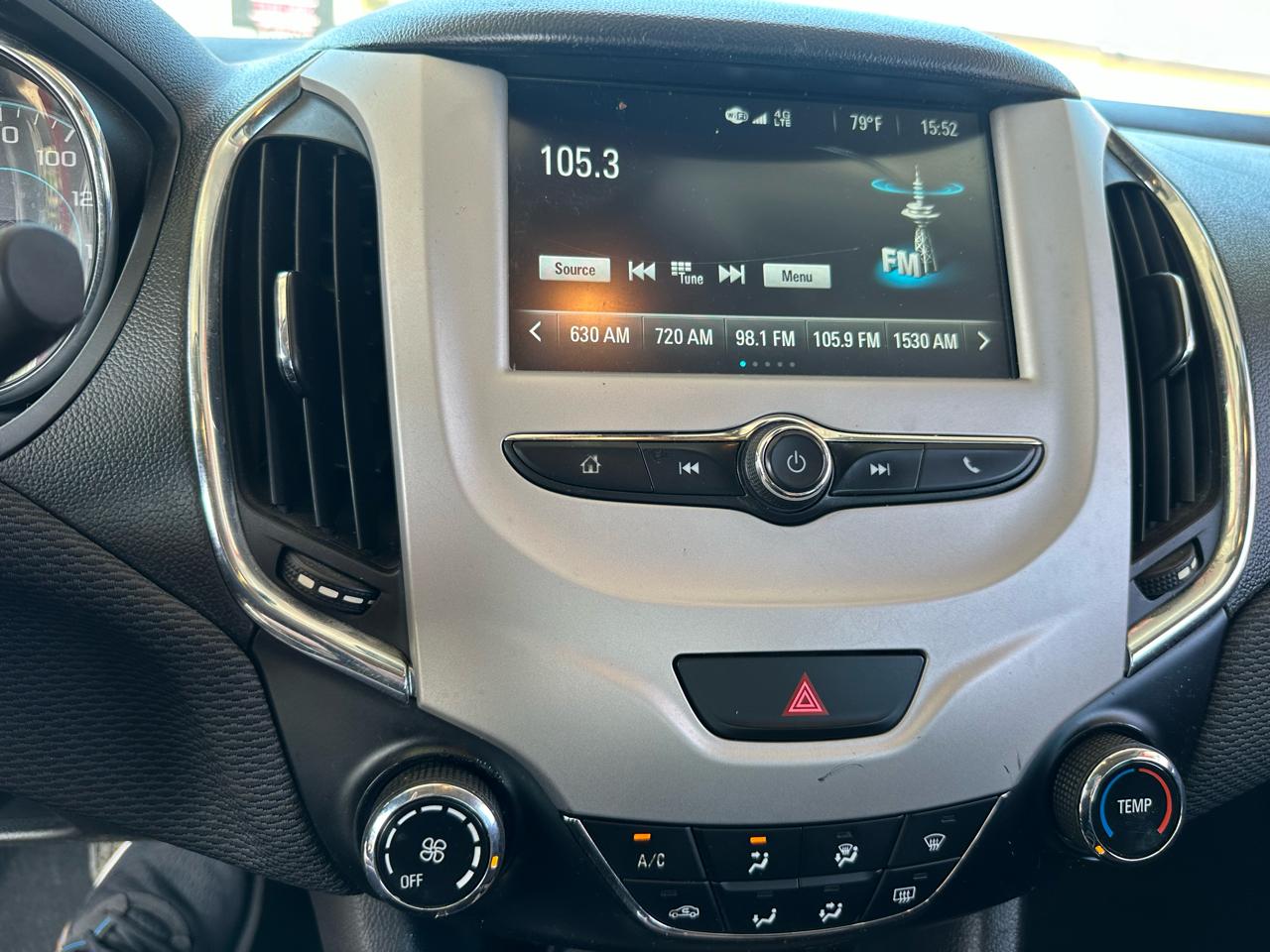 Chevrolet Cruze LS Auto 2017