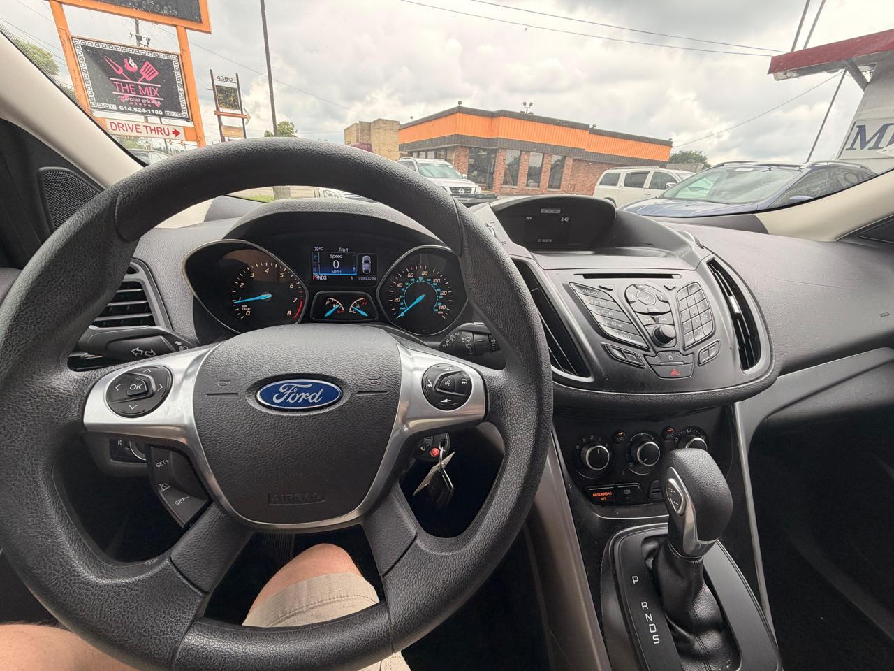 Ford Escape SE 4WD 2016