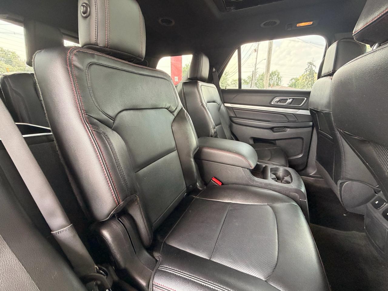 Ford Explorer Sport 4WD 2016