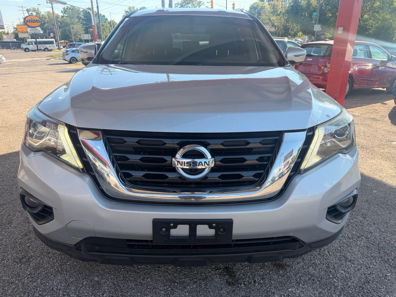 Nissan Pathfinder S 4WD 2018