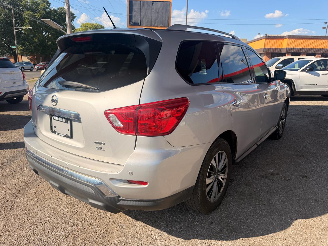 Nissan Pathfinder S 4WD 2018