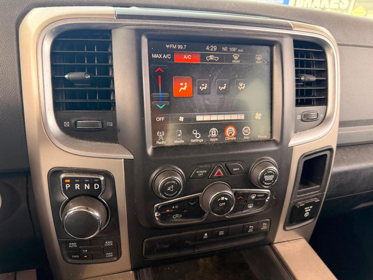 RAM 1500 SLT 4x4 Crew Cab 5'7" Box 2014