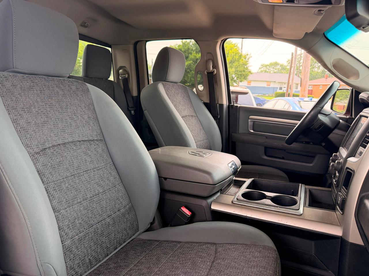 RAM 1500 SLT 4x4 Crew Cab 5'7" Box 2014