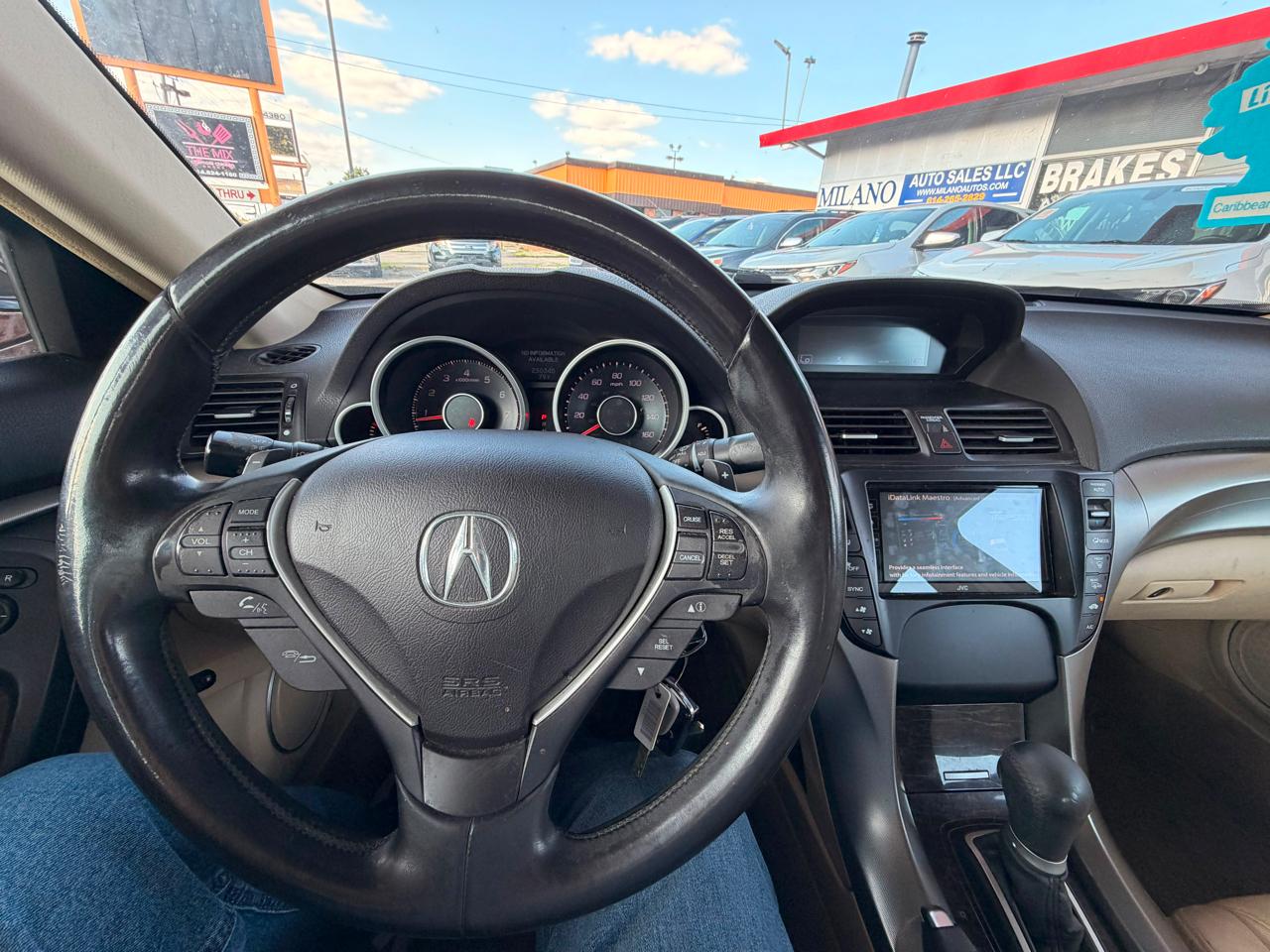 Acura TL 5-Speed AT 2009