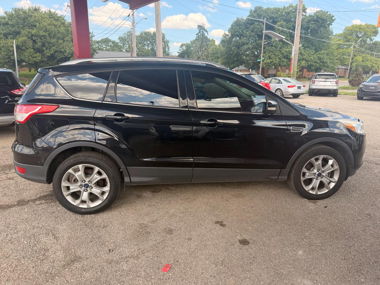 Ford Escape Titanium 4WD 2016