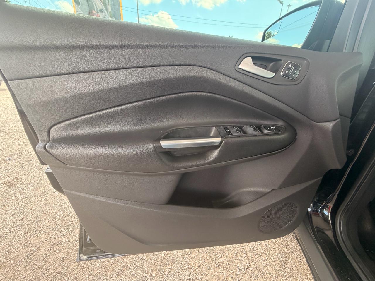 Ford Escape Titanium 4WD 2016