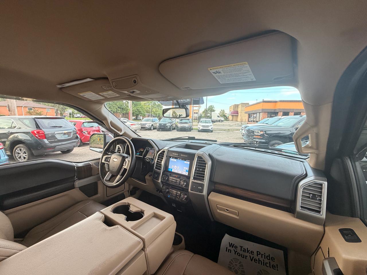 Ford F-150 4WD SuperCrew 145" Lariat 2016