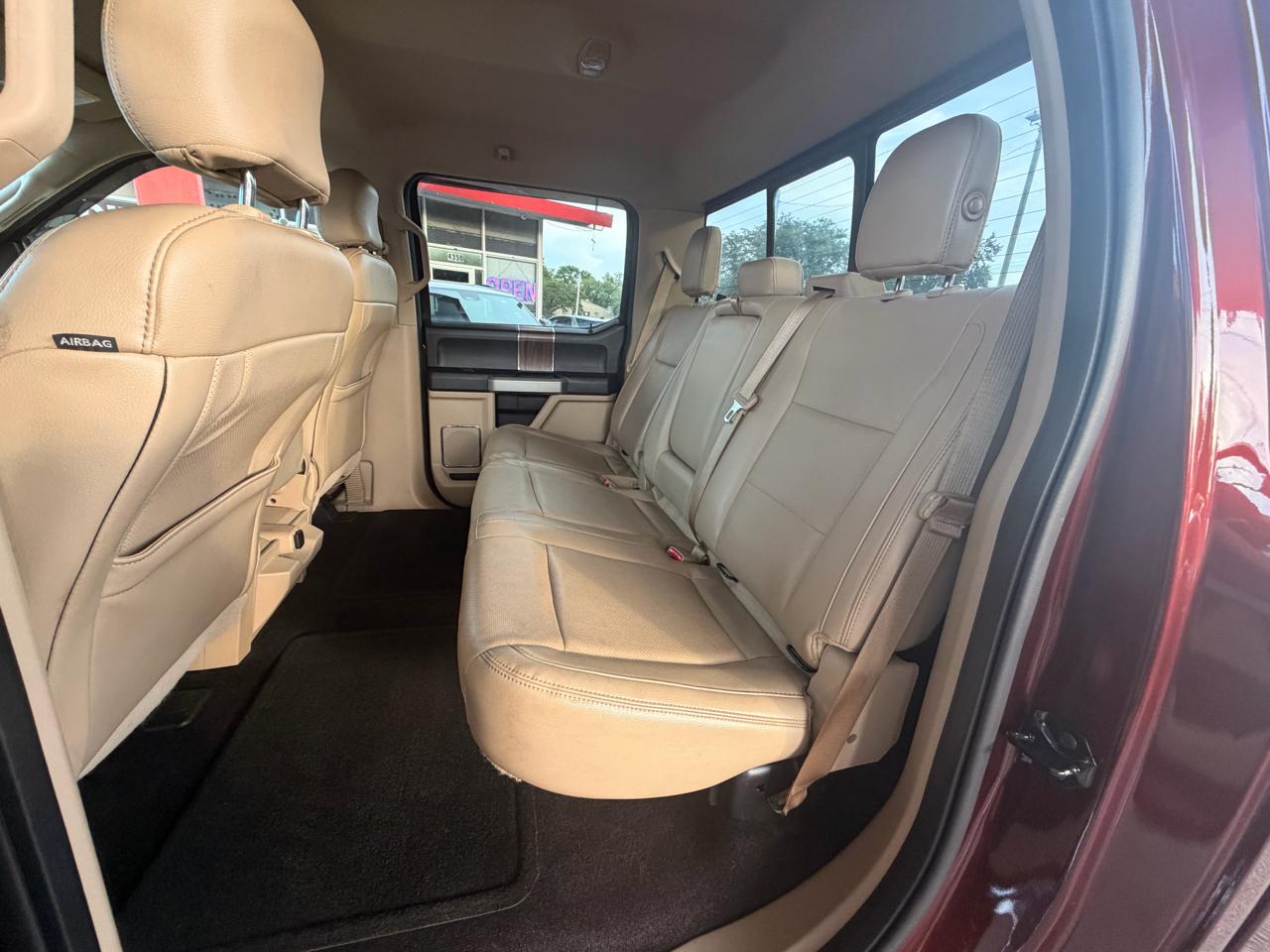 Ford F-150 4WD SuperCrew 145" Lariat 2016