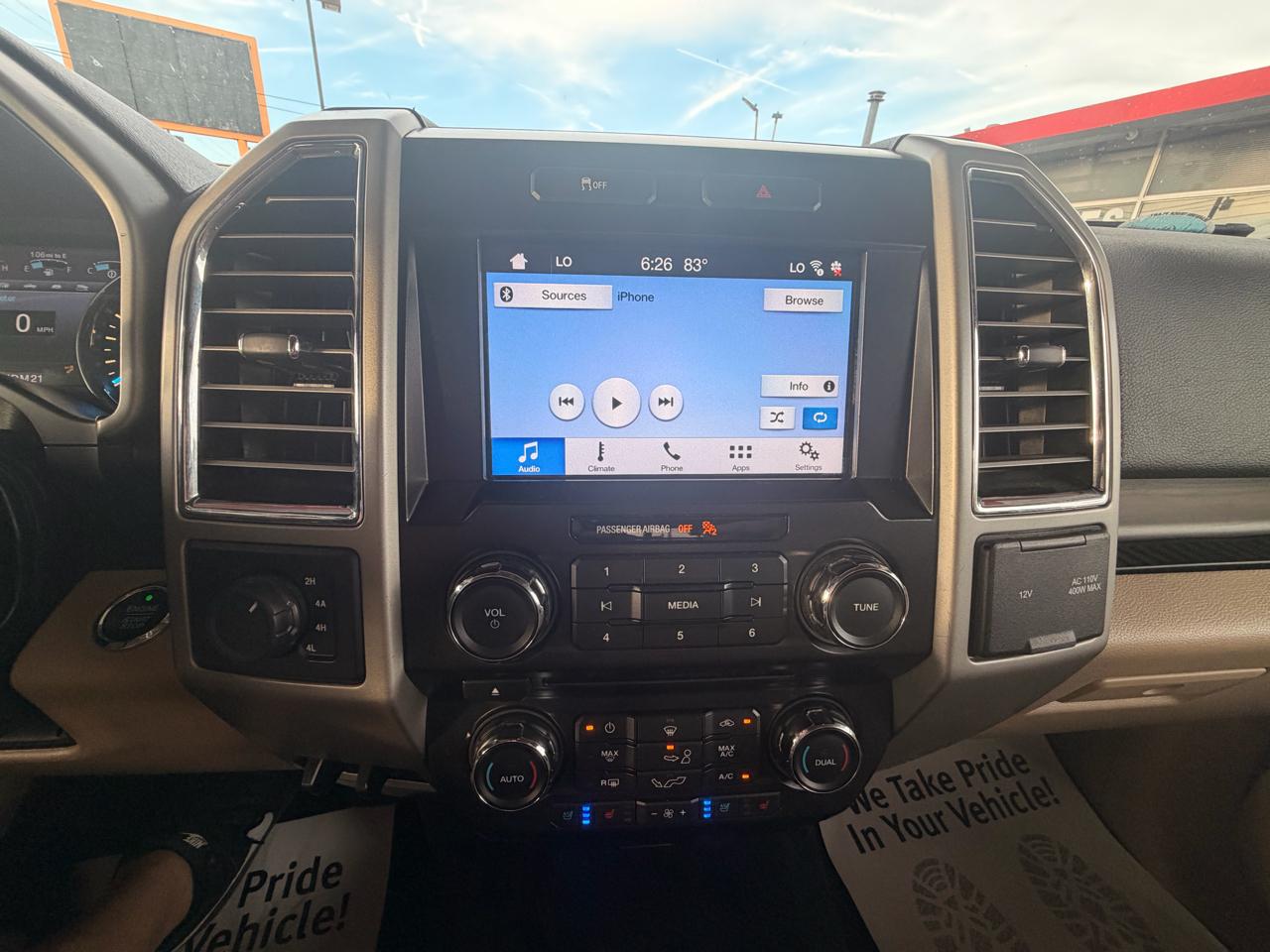 Ford F-150 4WD SuperCrew 145" Lariat 2016