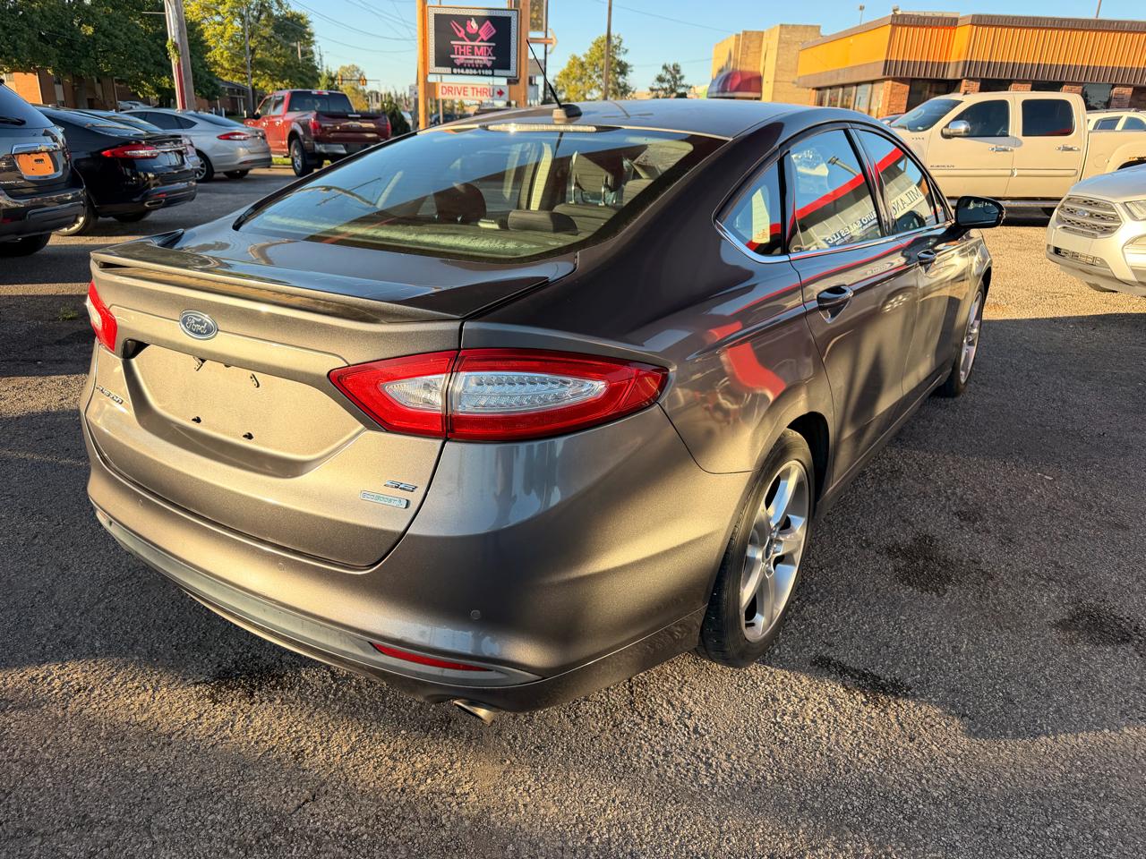 Ford Fusion SE 2014
