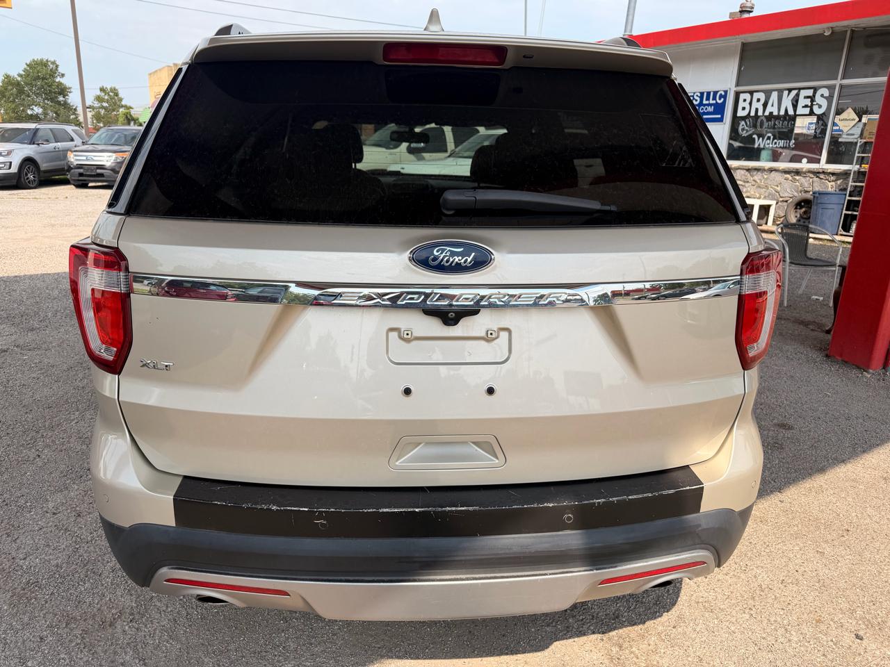 Ford Explorer XLT FWD 2017