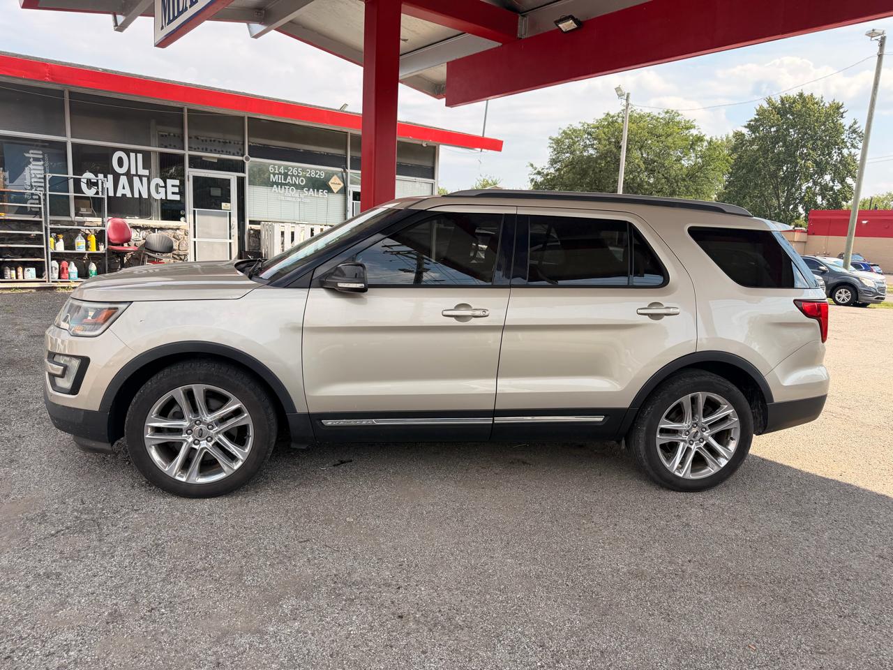 Ford Explorer XLT FWD 2017