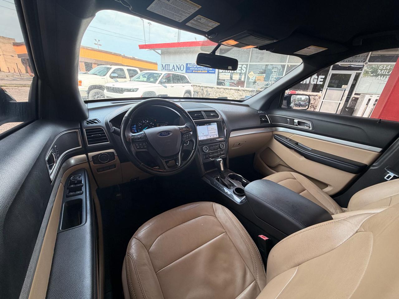 Ford Explorer XLT FWD 2017