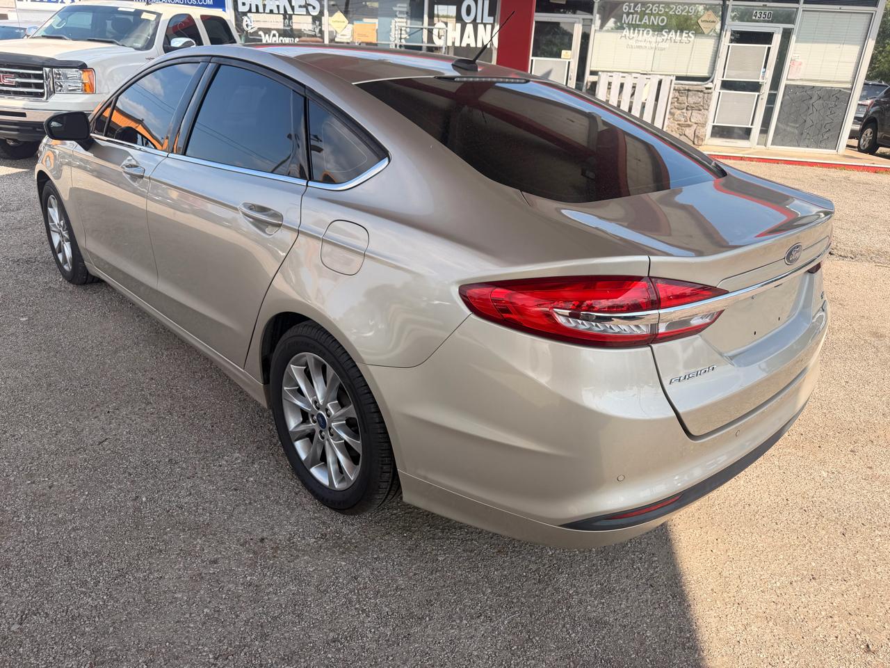 Ford Fusion SE 2017