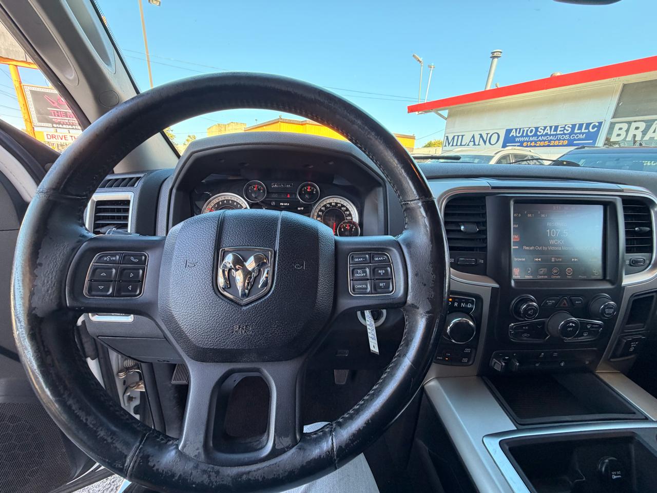 RAM 1500 SLT Quad Cab 4WD 2014