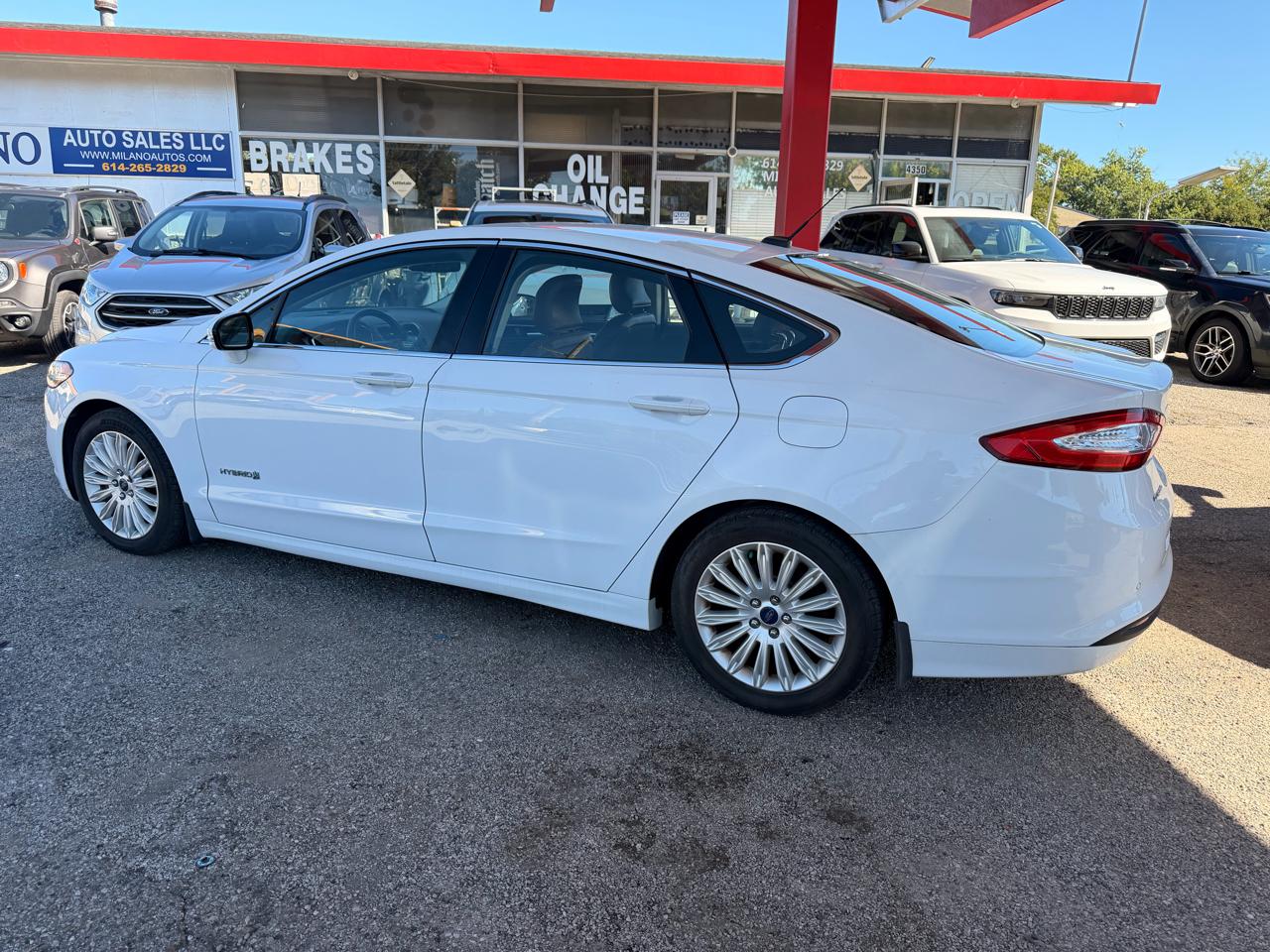 Ford Fusion Hybrid SE 2016