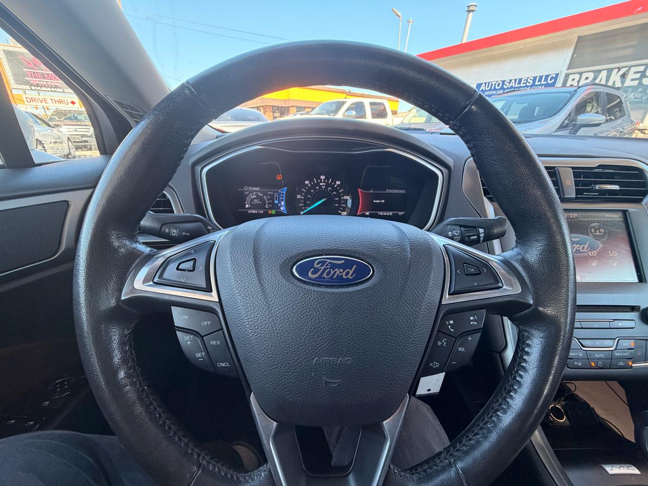 Ford Fusion Hybrid SE 2016