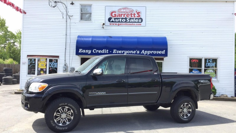 Used 2006 Toyota Tundra SR5 Double Cab 4WD for Sale in Bangor ME 04429