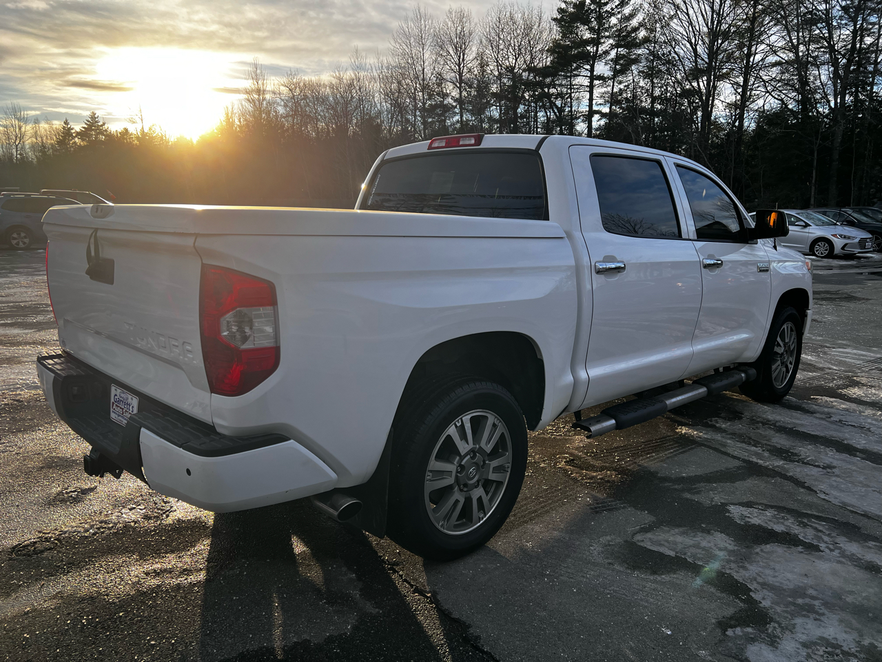 Toyota Tundra 4WD Truck  2015