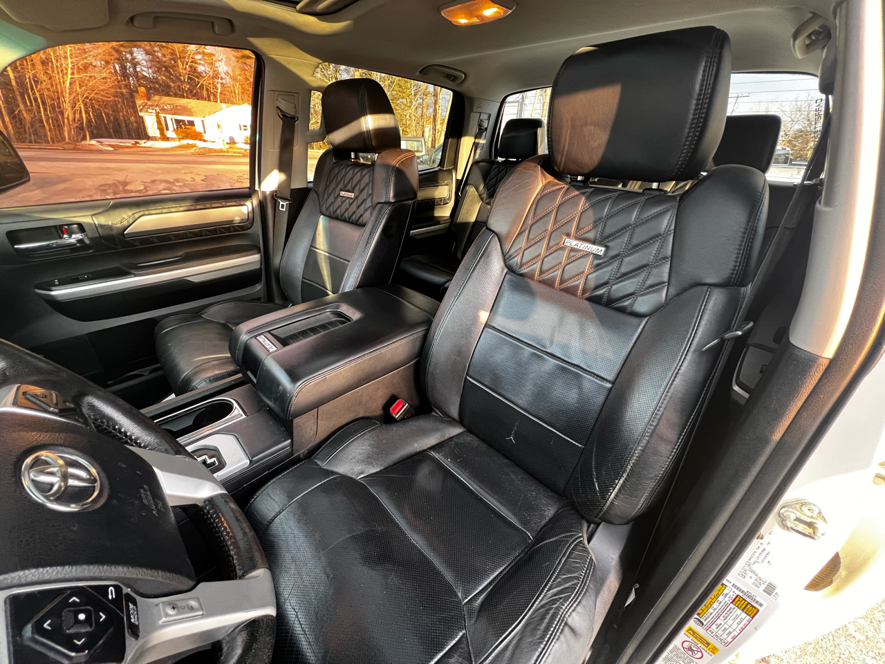 Toyota Tundra 4WD Truck  2015