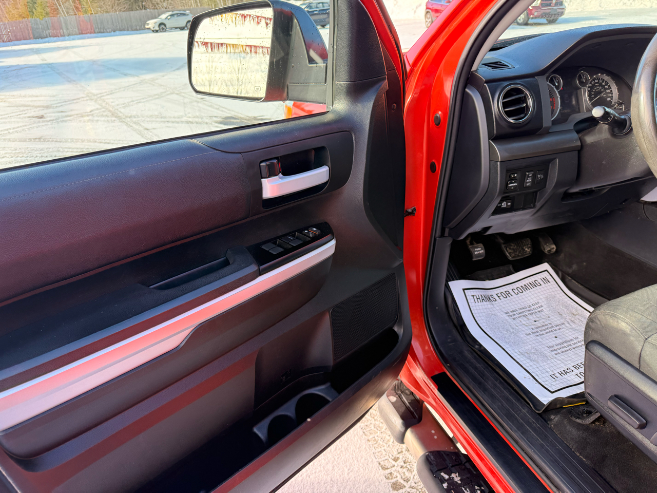 Toyota Tundra 4WD  2017