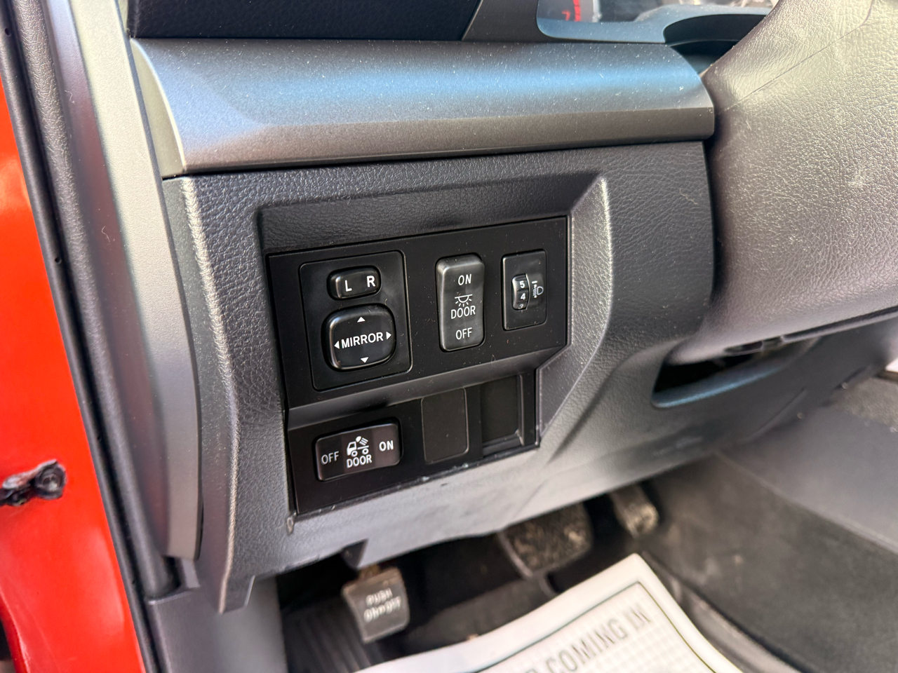 Toyota Tundra 4WD  2017