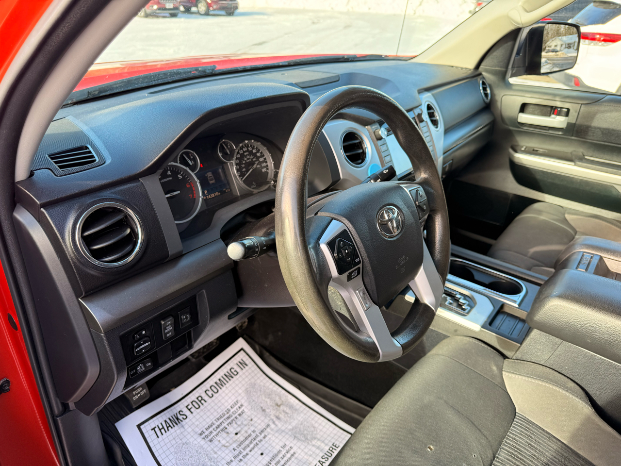 Toyota Tundra 4WD  2017