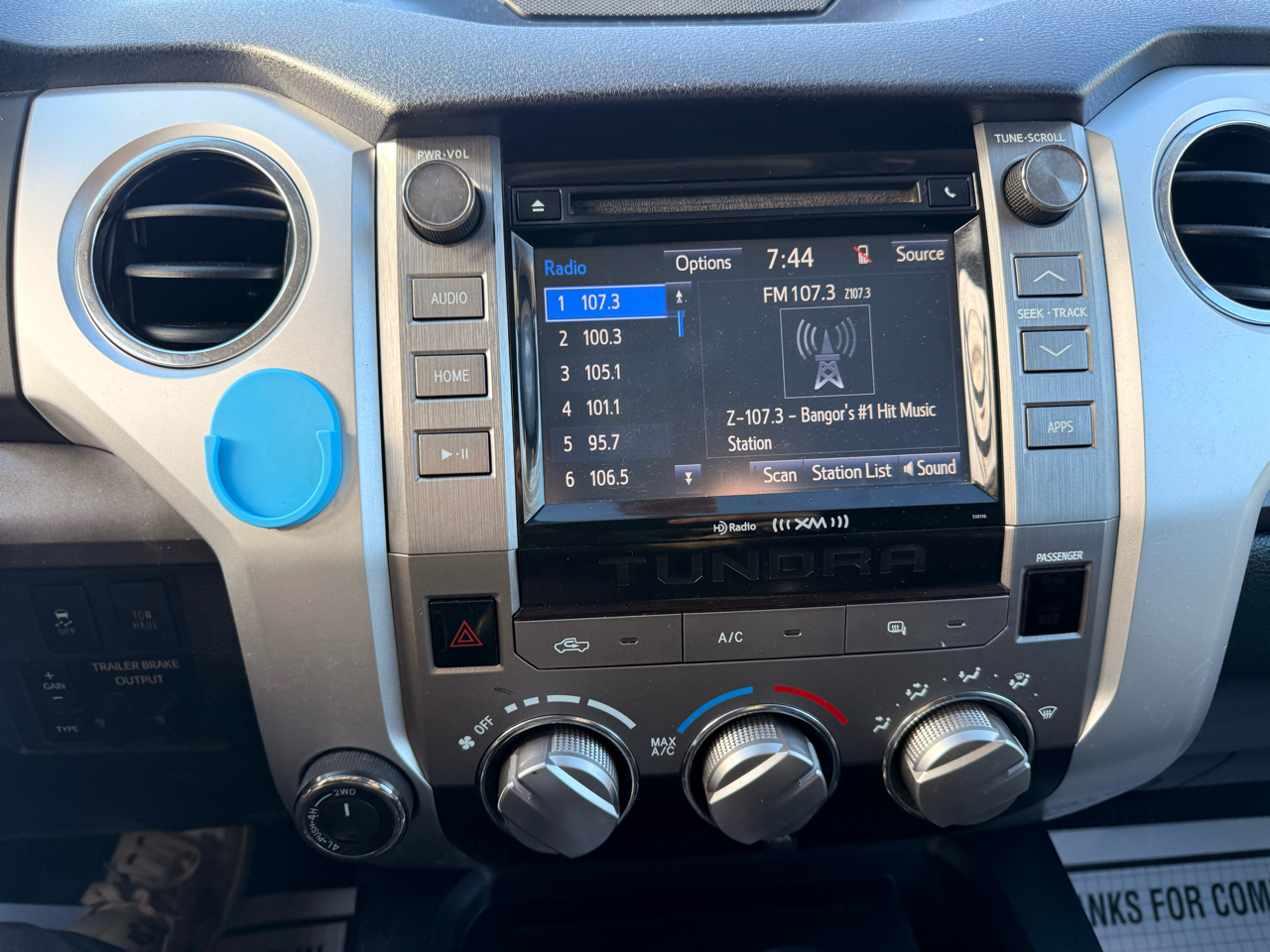 Toyota Tundra 4WD  2017