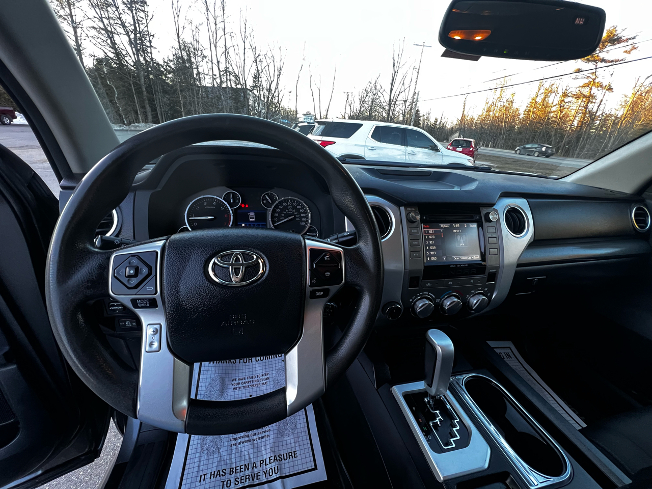 Toyota Tundra 4WD Truck  2016