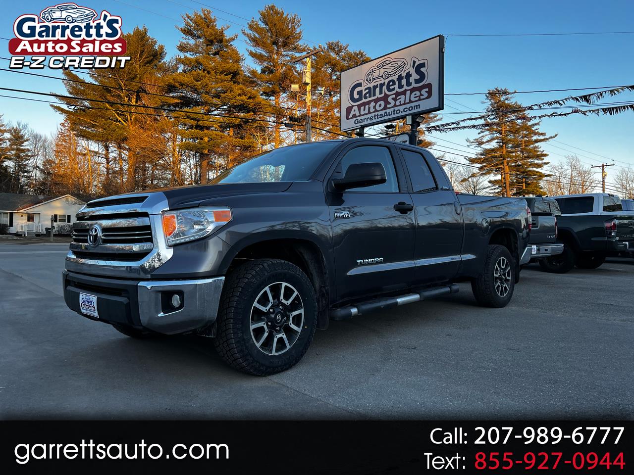 Toyota Tundra 4WD Truck  2016