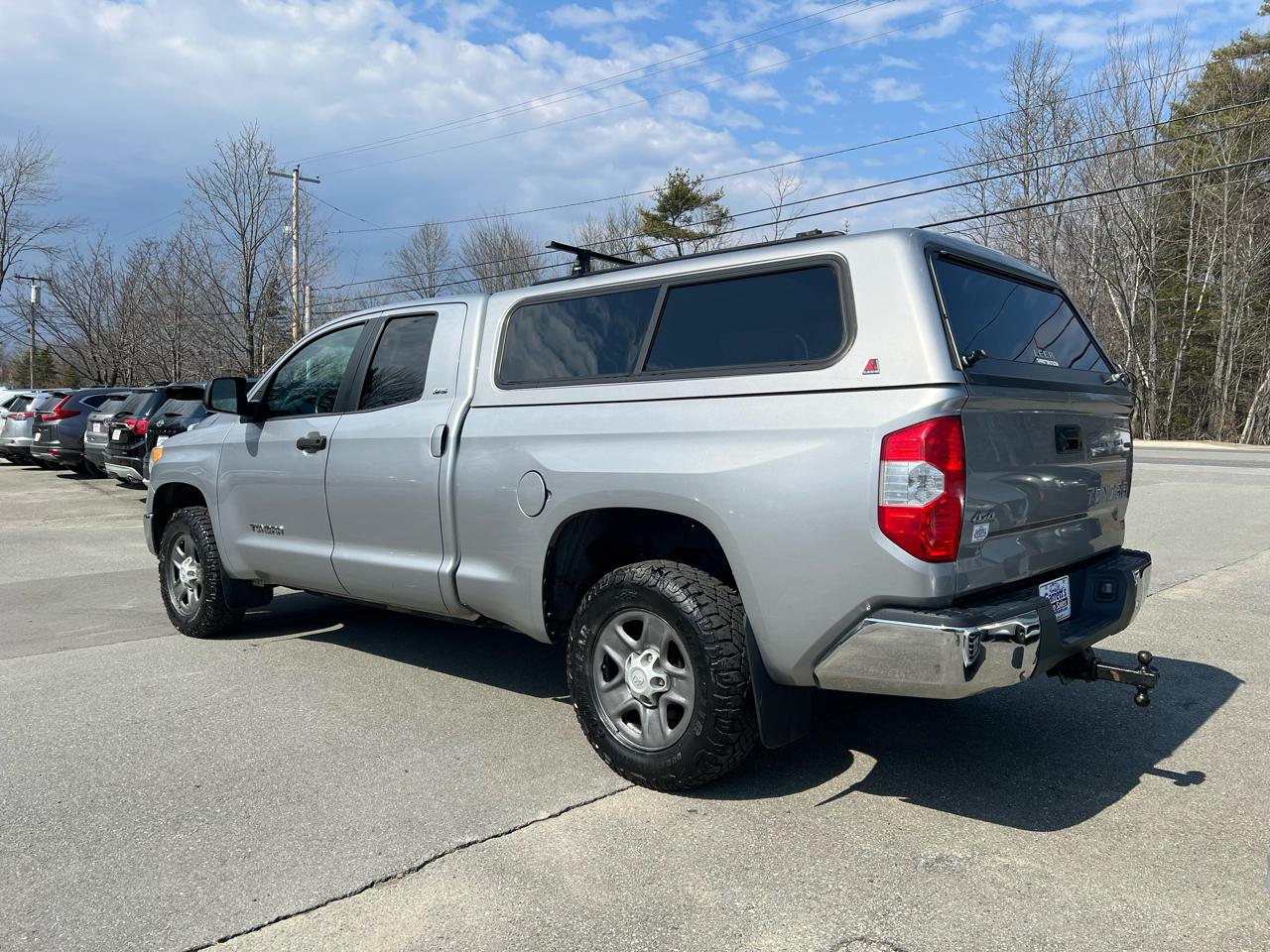 Toyota Tundra 4WD  2017