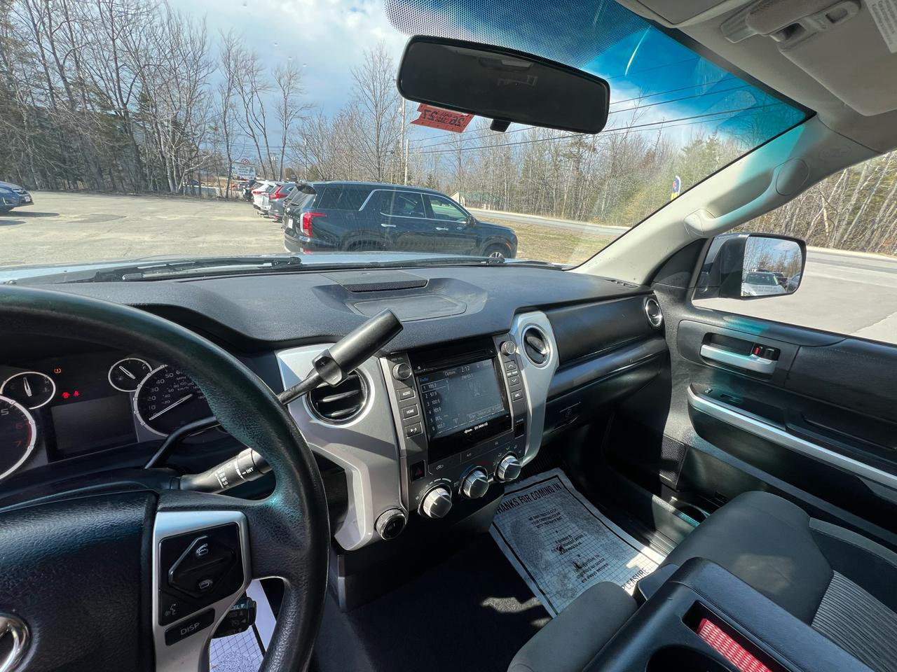 Toyota Tundra 4WD  2017