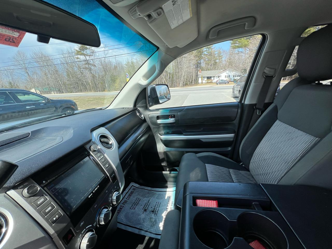 Toyota Tundra 4WD  2017