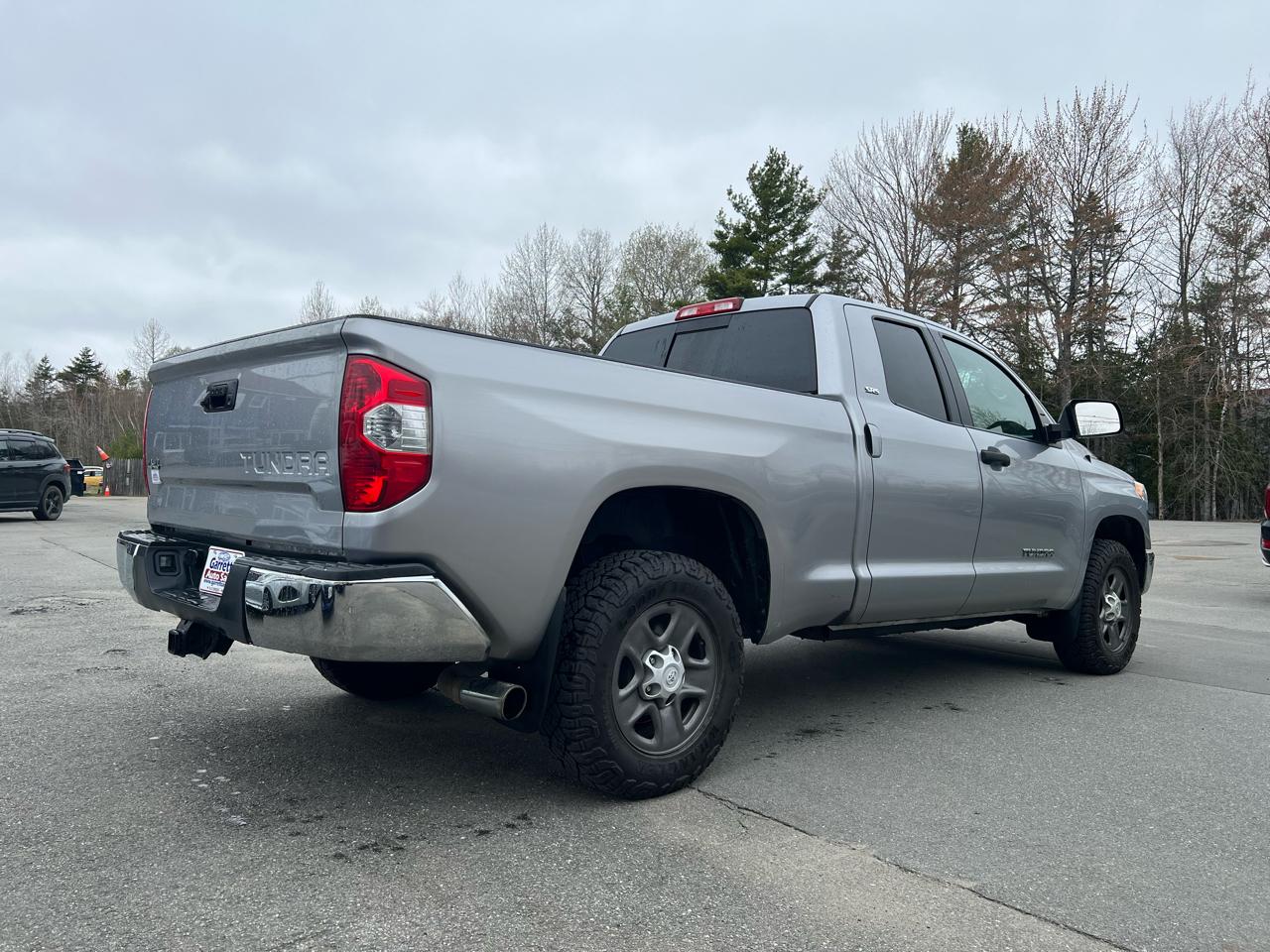Toyota Tundra 4WD  2017