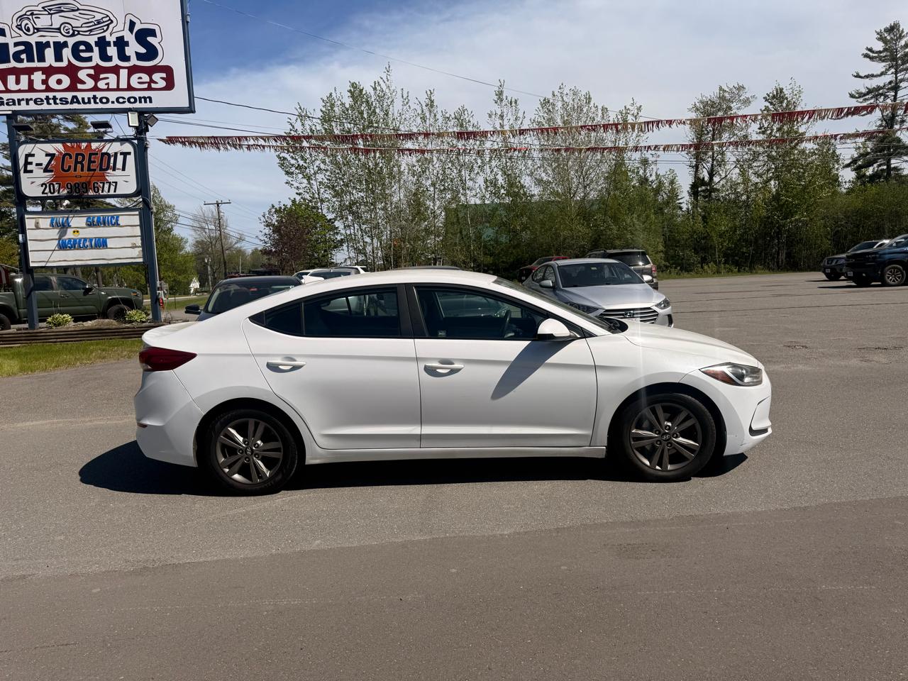 Hyundai Elantra  2017
