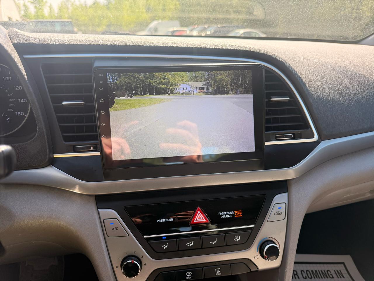 Hyundai Elantra  2017