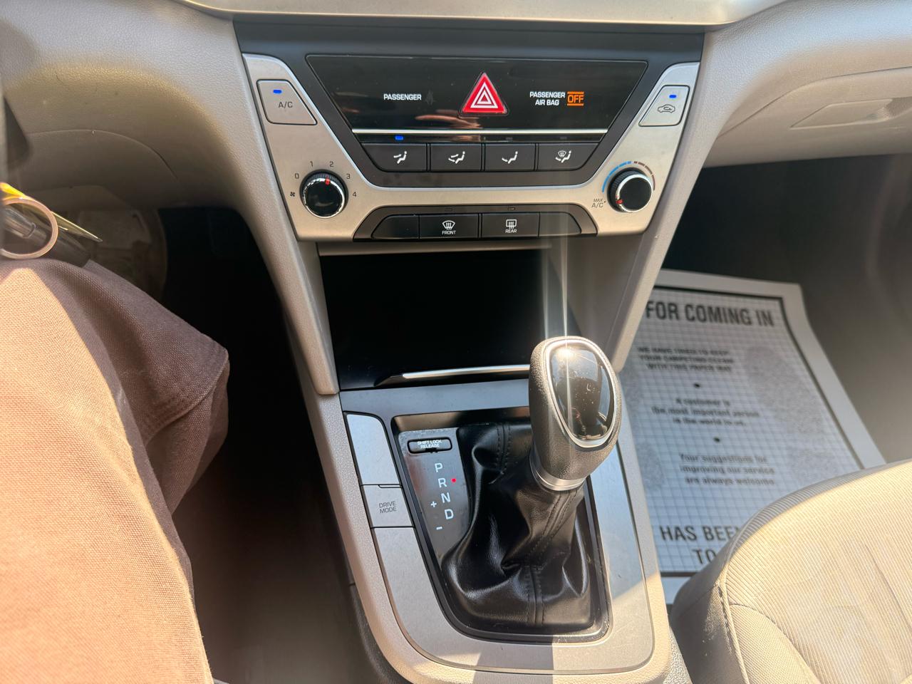 Hyundai Elantra  2017