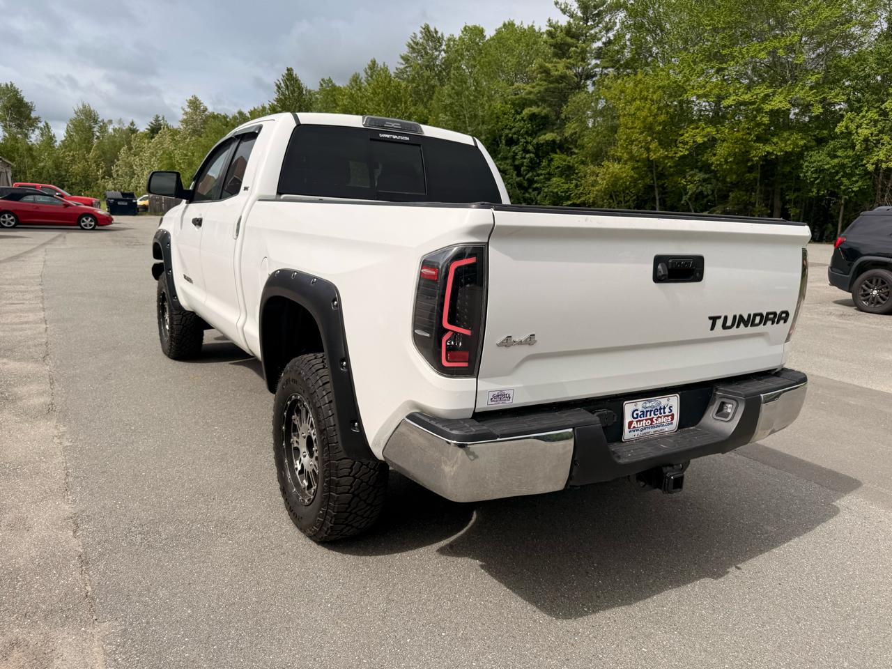 Toyota Tundra  2016