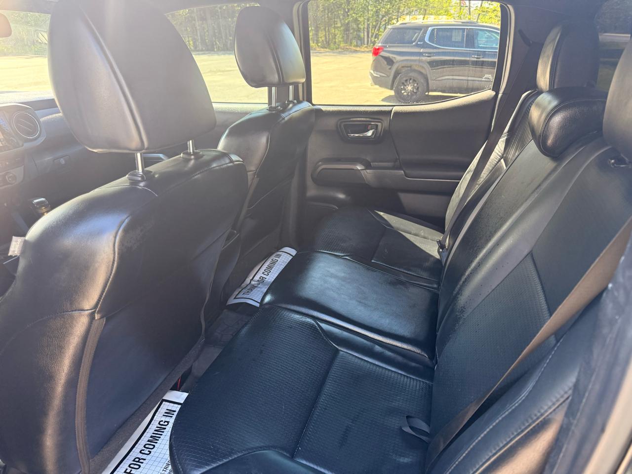 Toyota Tacoma  2018