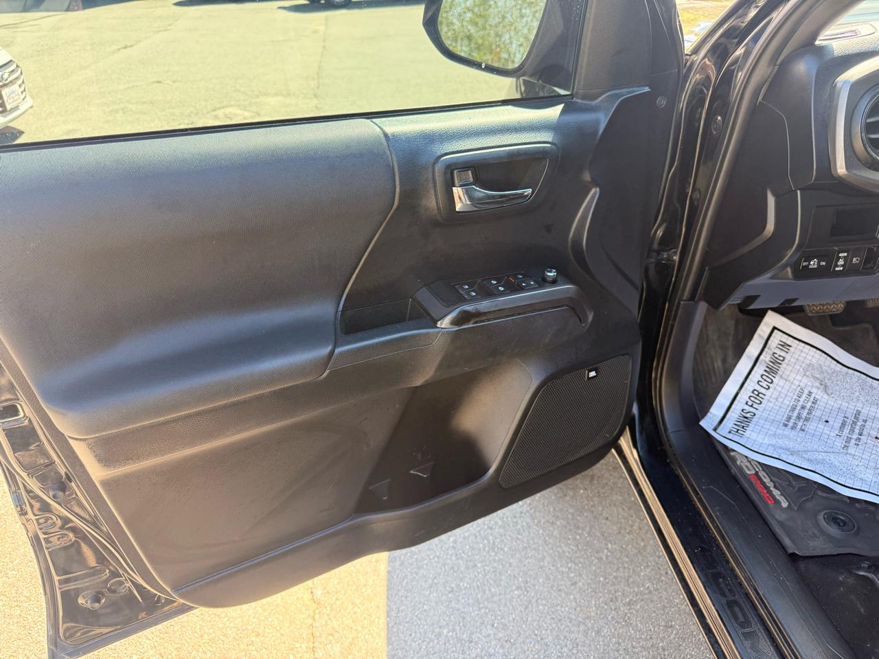Toyota Tacoma  2018