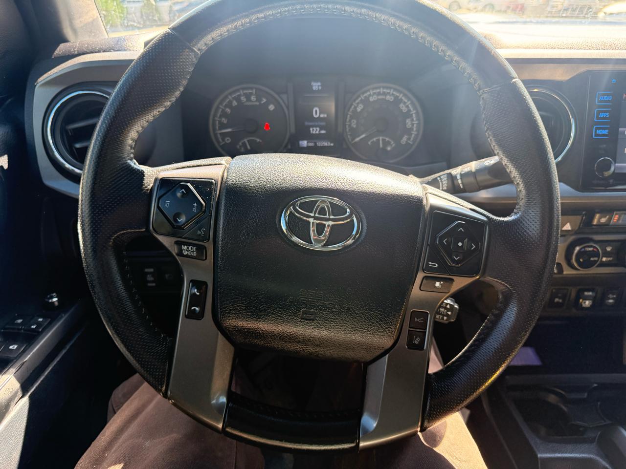 Toyota Tacoma  2018