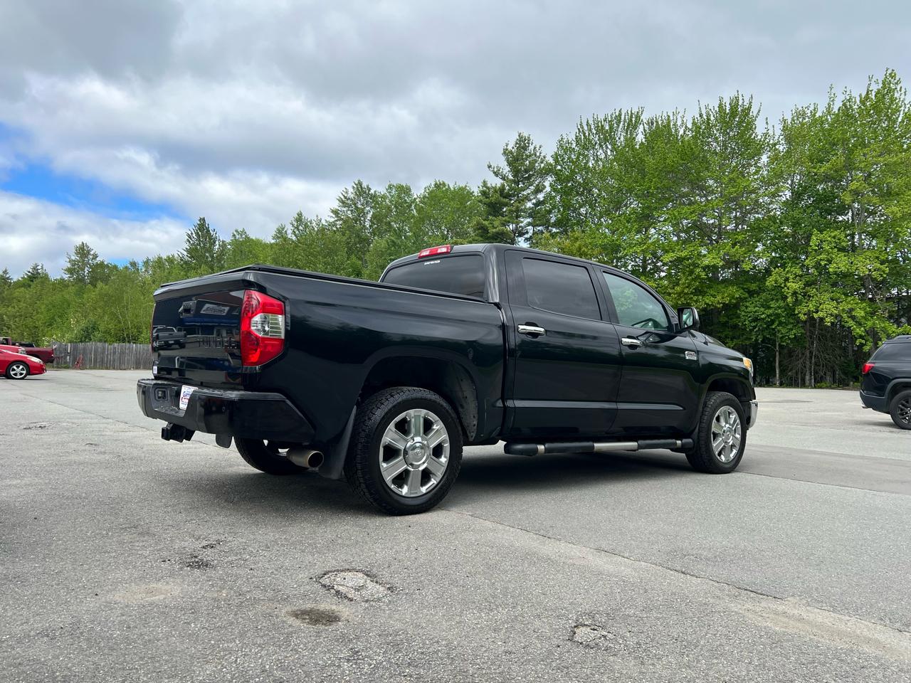 Toyota Tundra  2014