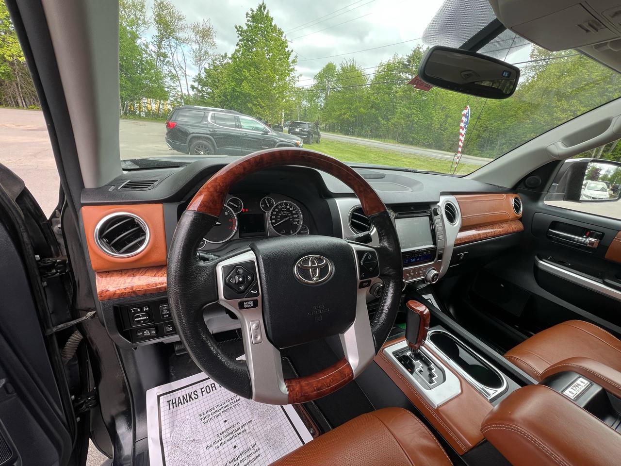 Toyota Tundra  2014