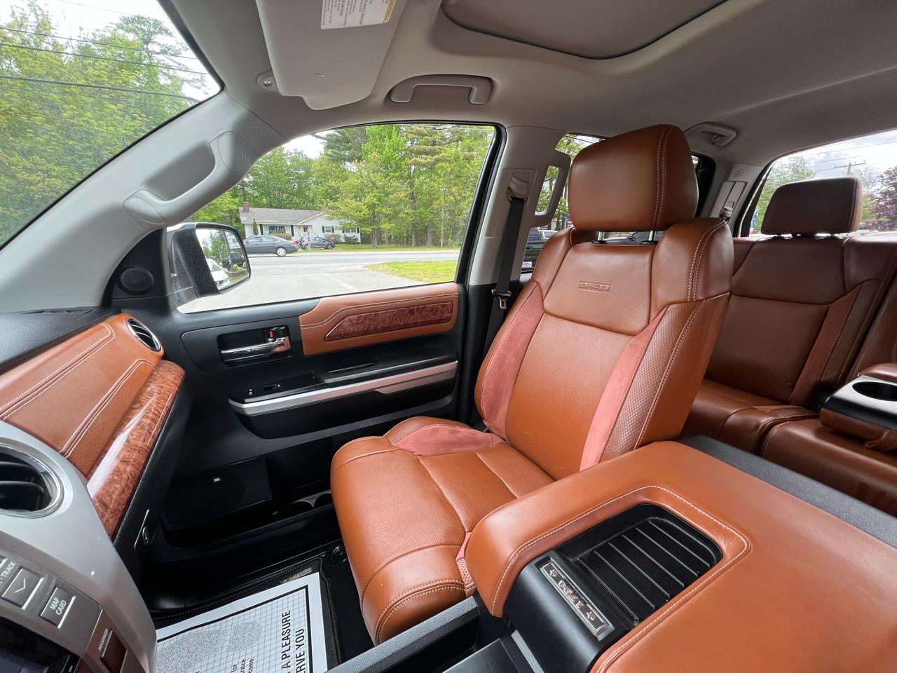 Toyota Tundra  2014