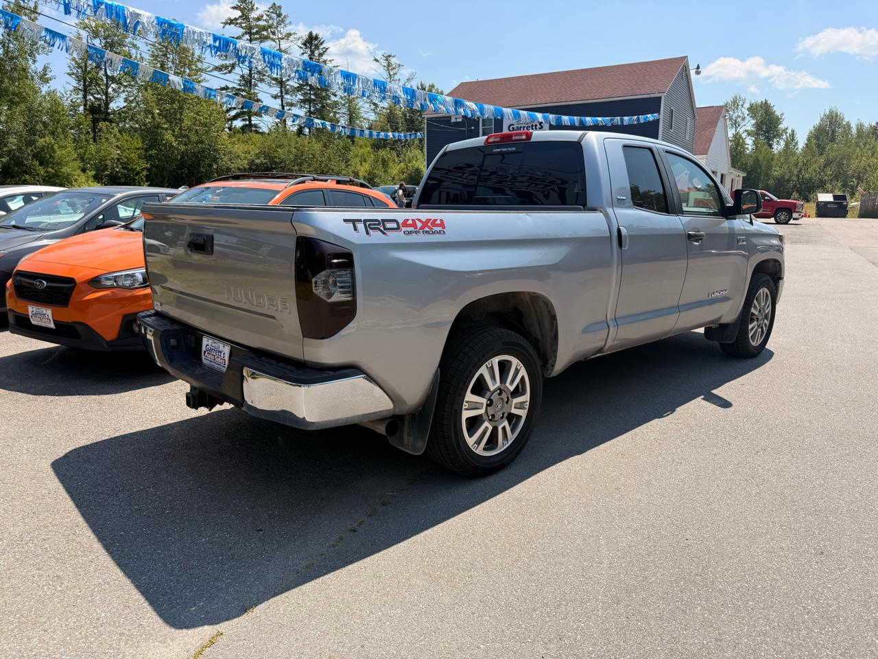 Toyota Tundra  2019