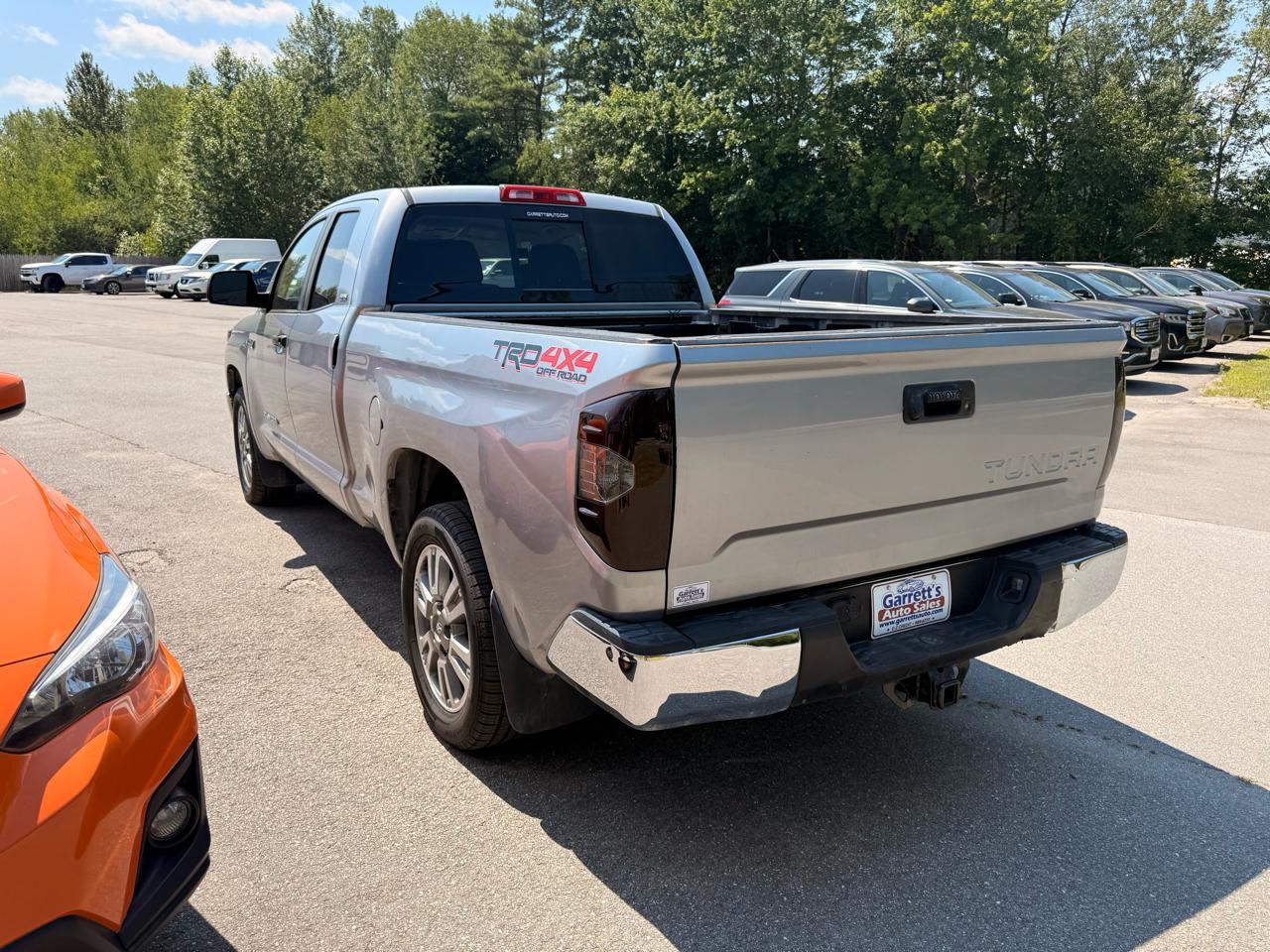 Toyota Tundra  2019