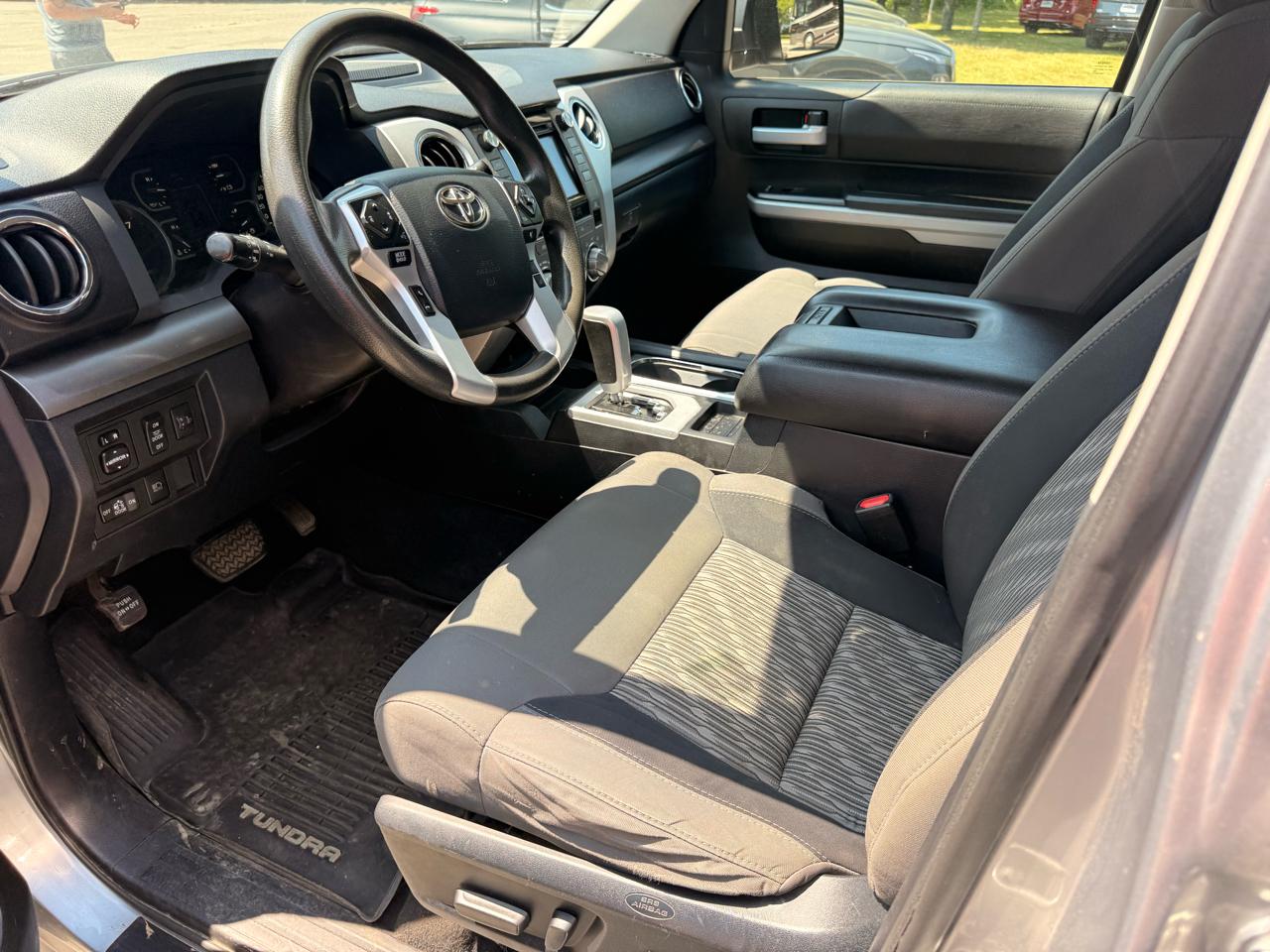 Toyota Tundra  2019